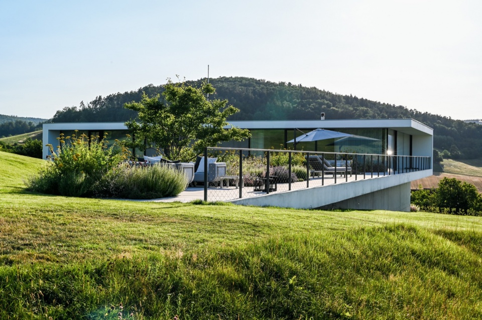 Limitless garden by Atelier Partero