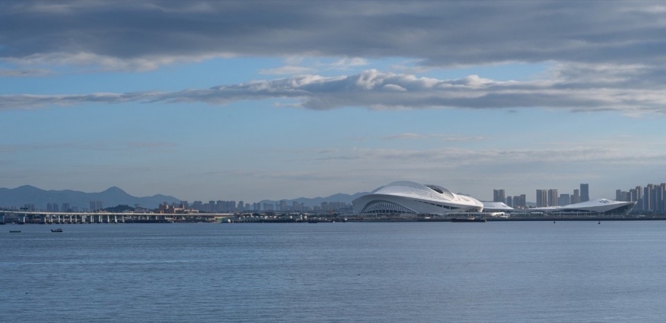 Xiamen New Sports Center Egret Stadium by China Architecture Design and Research Group