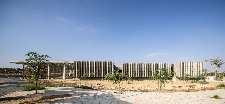 midbarium by a lerman architects