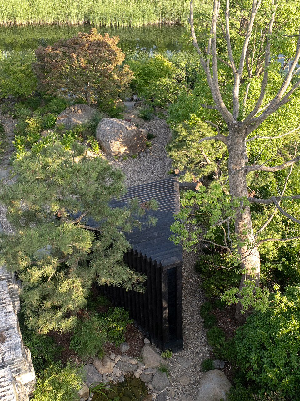 3 to 1 pavilion by temp