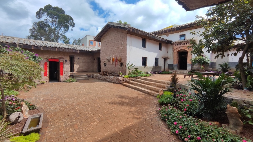 Fuxian Lake Feidatian Village Renovation by VTJZ VDA