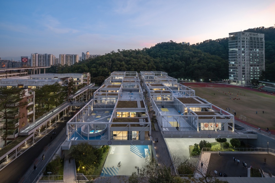 New Sports and Arts Centre of Hongling High School by O office Architects