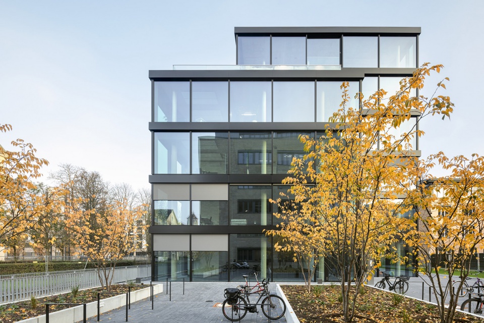 glazed software factory by henn