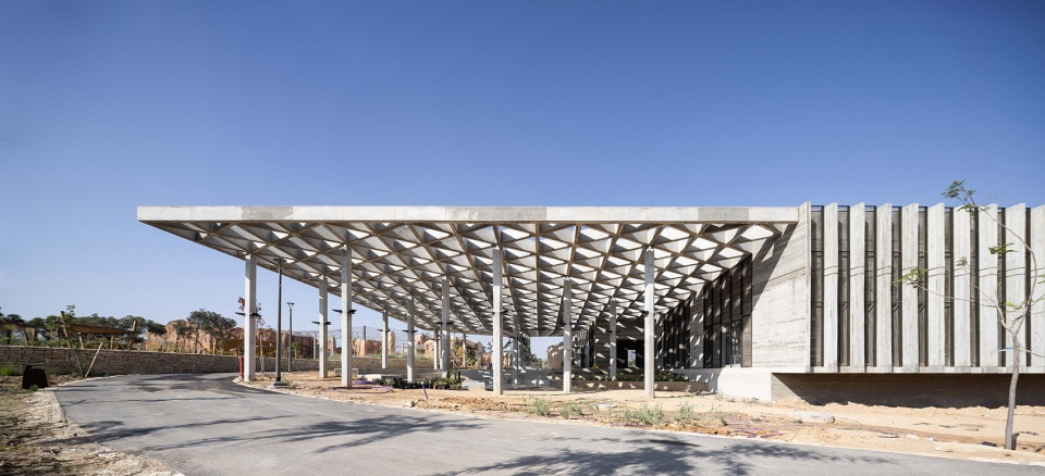 midbarium by a lerman architects