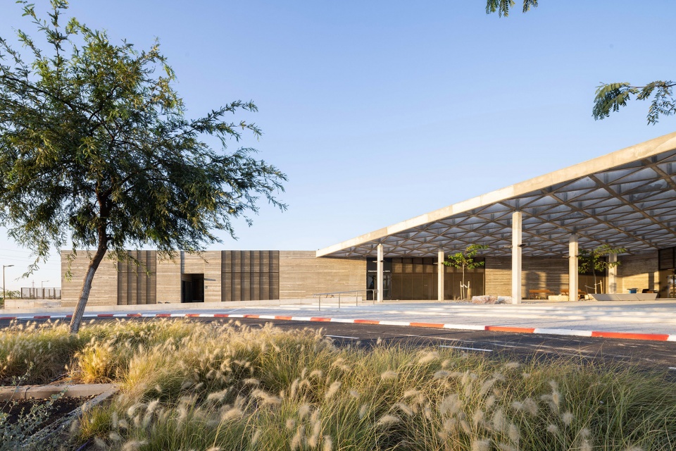 midbarium by a lerman architects