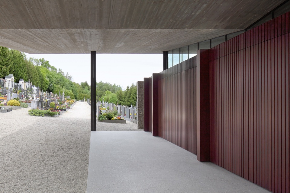 Aufbahrungshalle Kematen an der Krems by Moser und Hager Architekten
