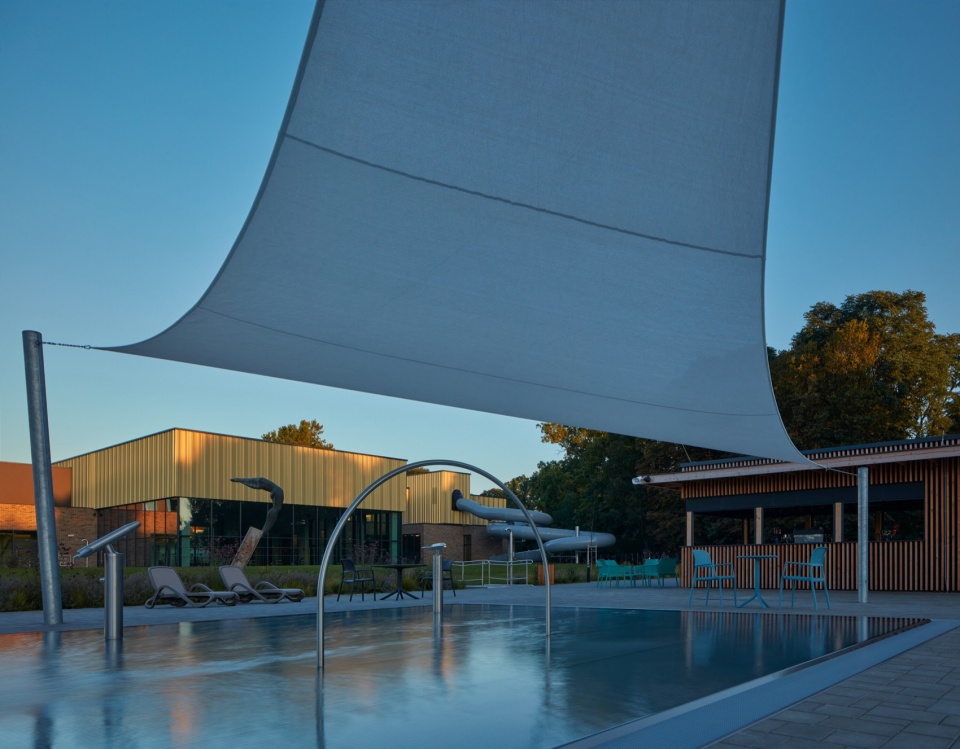 The Aquapark Sport and Relaxation Center by SENAA architekti