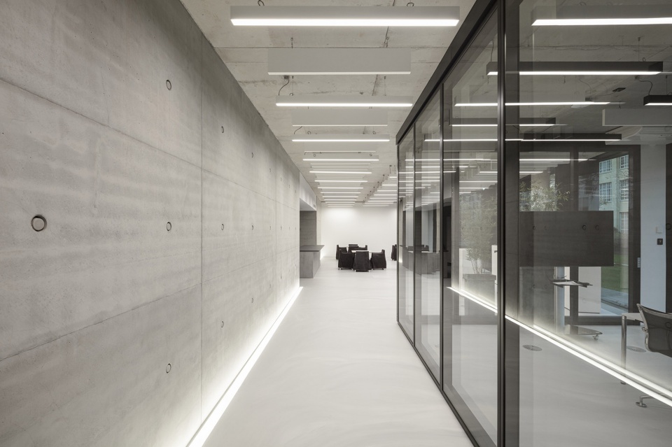 glazed software factory by henn