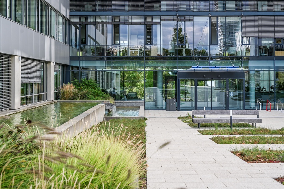 kavci hory office park by atelier partero