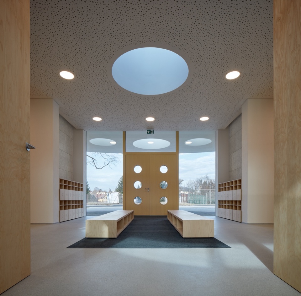 Kindergarten GALAXIE eR Varnsdorf by Studio RG architects studio