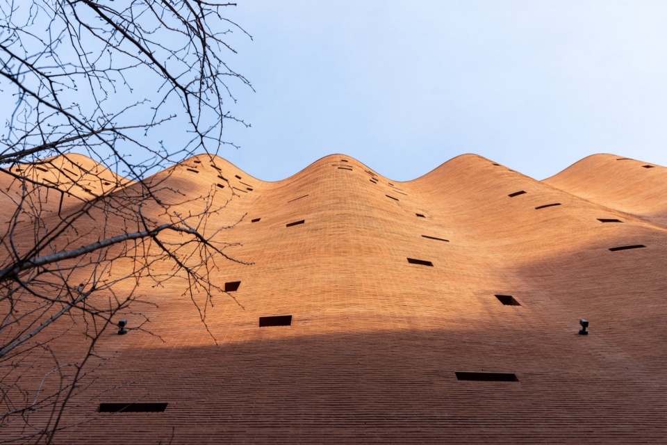 W MISSION Behet Bondzio Lin Architekten