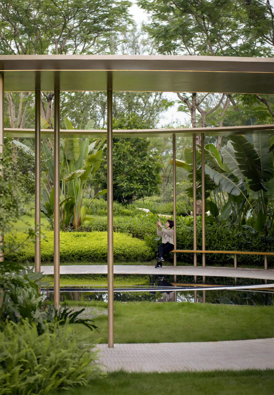 the landscape design of dajinzhong park by scutad