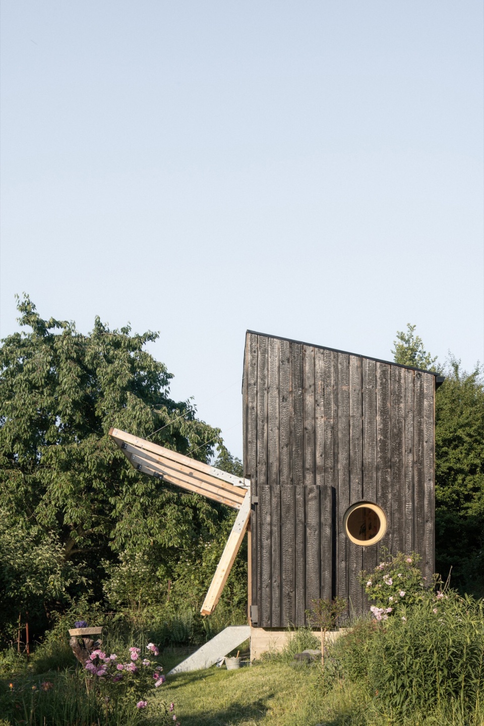 Garden Pavilion BYRO architekti