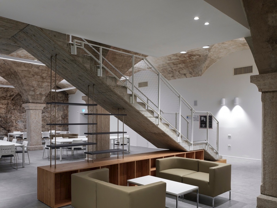 Intermunicipal Library Mezzolombardo by DAP studio