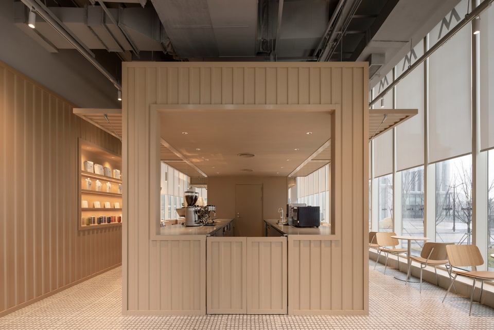 m stand lvgu cafe by 15 studio