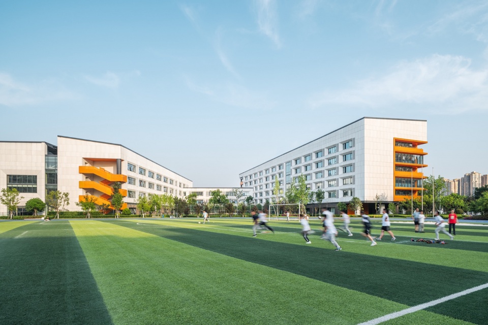 ©PerkinsWill ©STUDIO FANG Chengdu Tianli School