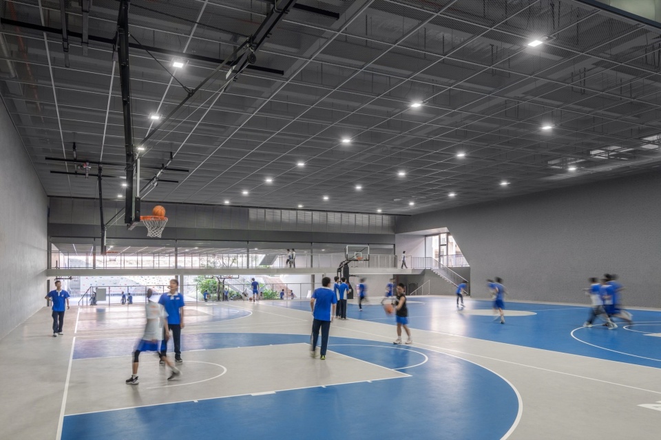 New Sports and Arts Centre of Hongling High School by O office Architects