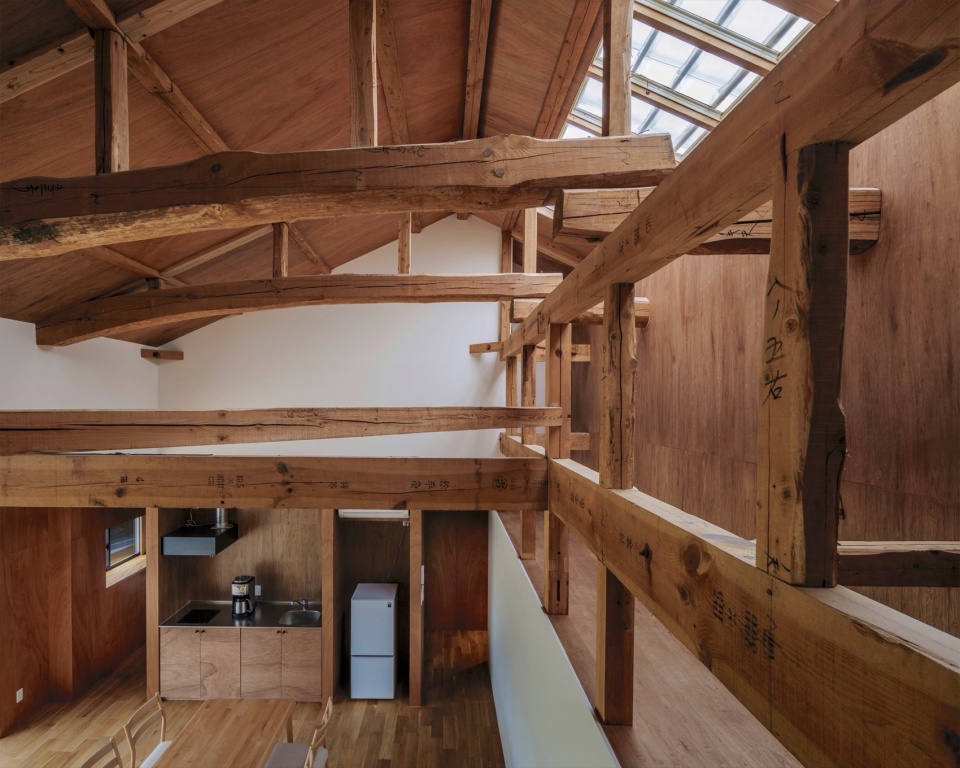timber framing of 1979 by tsutsumi associates