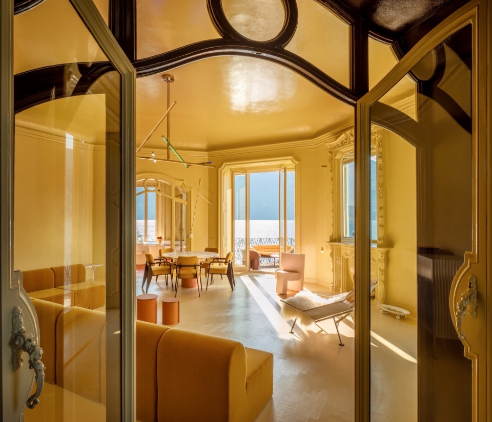 House on Lake Como by J MAYER H