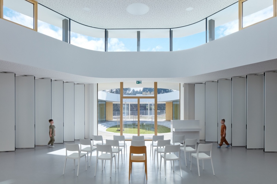 Kindergarten GALAXIE eR Varnsdorf by Studio RG architects studio