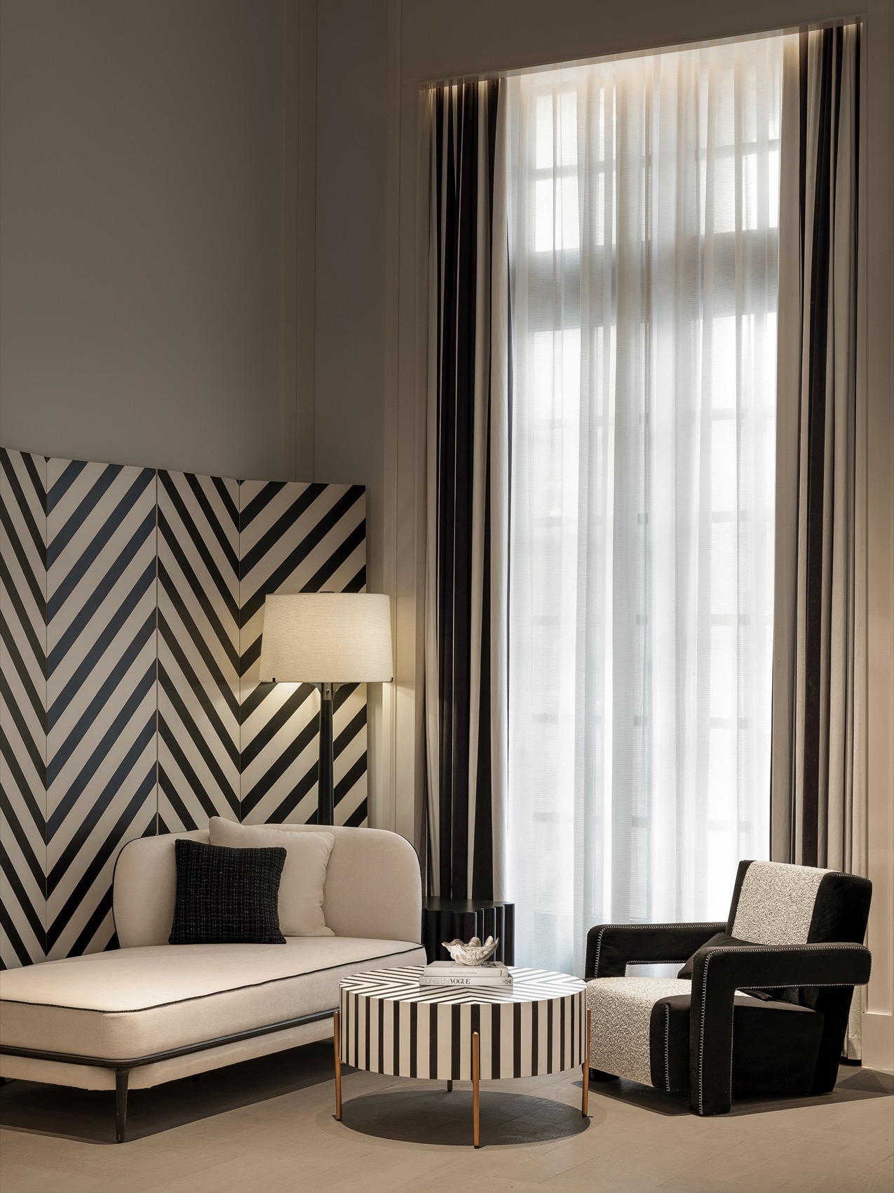 Louie Castle Sycamore Hotel, Chengdu by CCD / Cheng Chung Design (HK ...