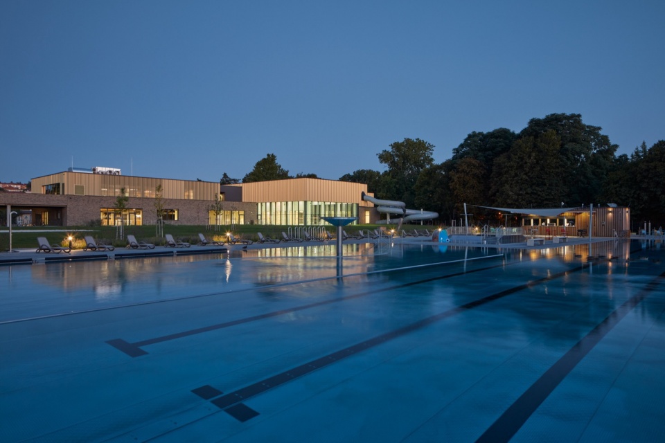The Aquapark Sport and Relaxation Center by SENAA architekti
