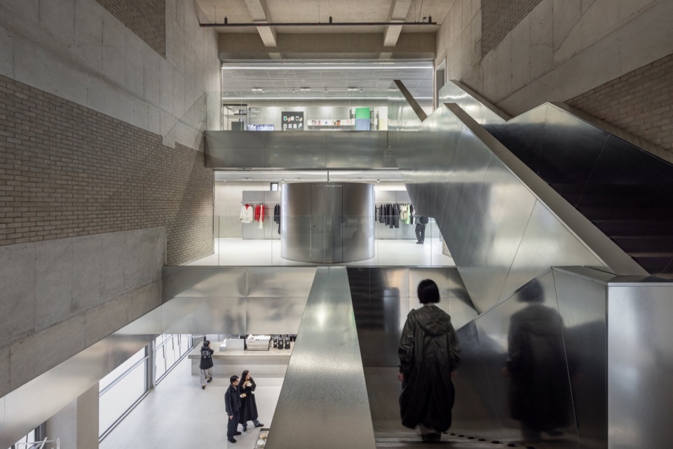 W MISSION Behet Bondzio Lin Architekten
