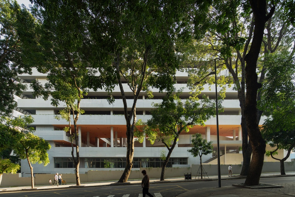 lai yuen foreign language primaray school by vector architect