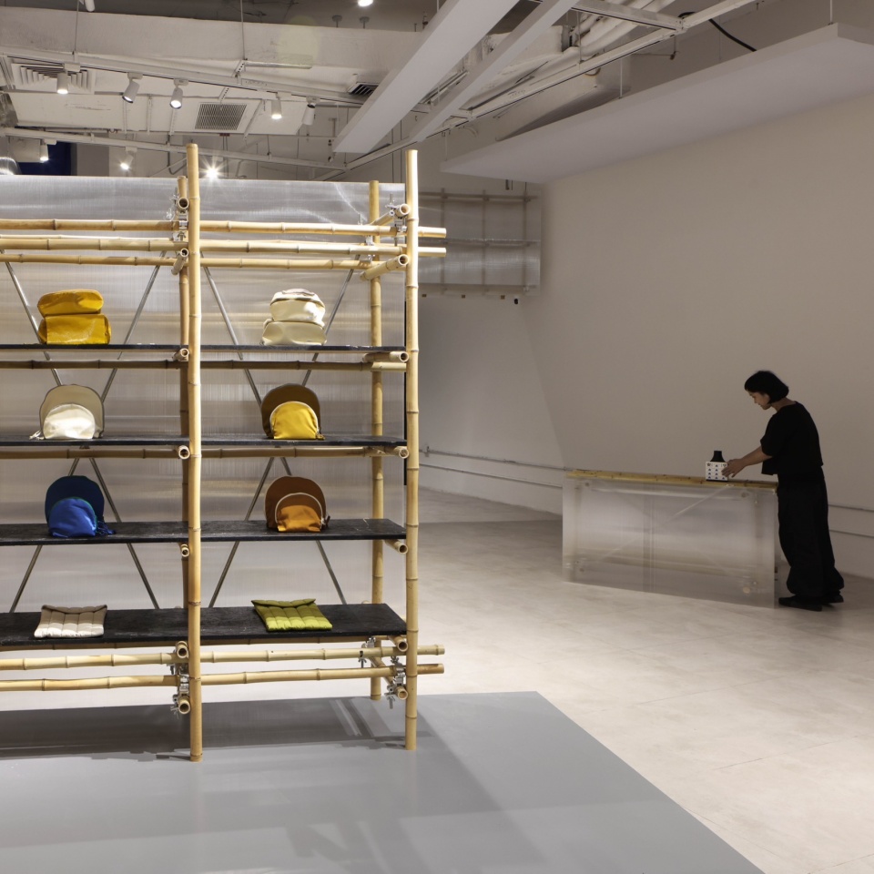 90 houhaihui pop up store by ruhaus studio