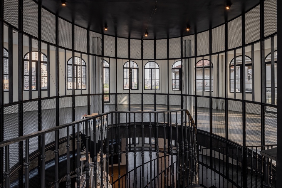 The Circle of Min Zhong Le Yuan China by Basistudio
