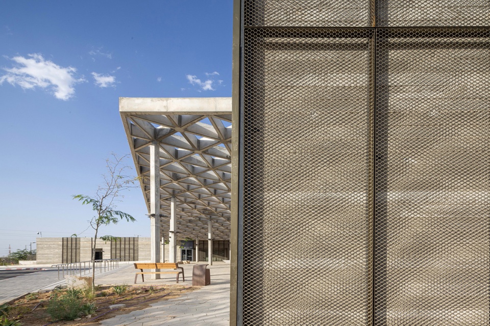 midbarium by a lerman architects