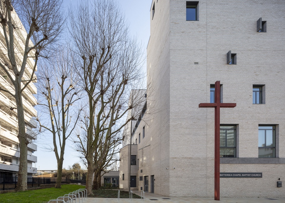 thames christian school battersea chapel by henley halebrown
