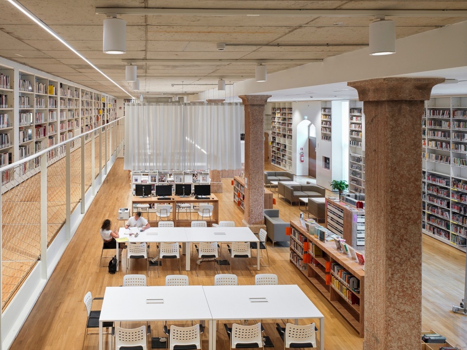 Intermunicipal Library Mezzolombardo by DAP studio