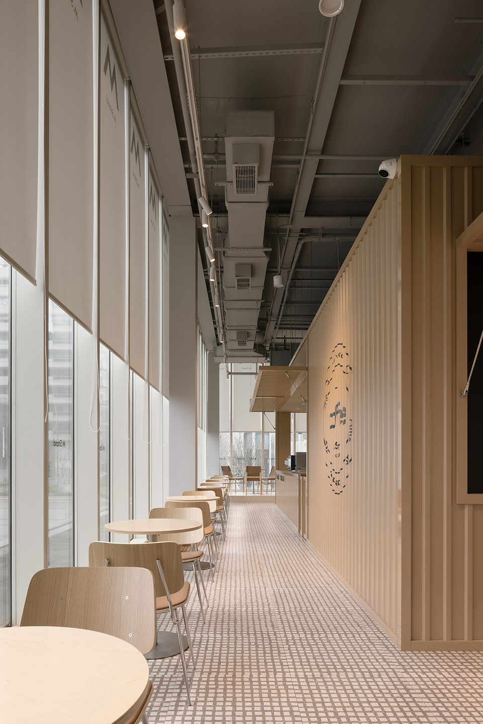 m stand lvgu cafe by 15 studio