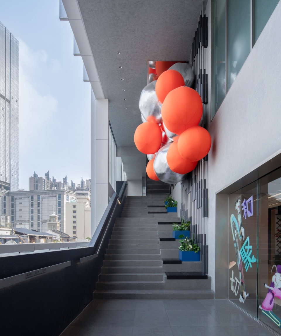 Beijing Road Yue Chao Building NEW IN Renovation Project by Atelier cnS CICADA ART