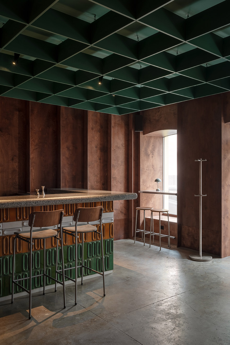 bursa bar by nastia mirzoyan