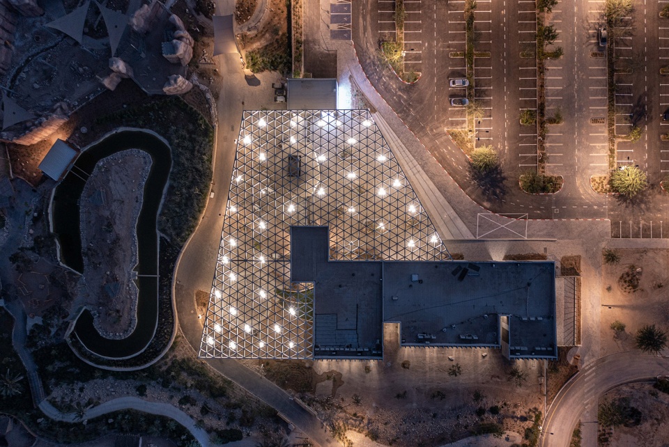 midbarium by a lerman architects