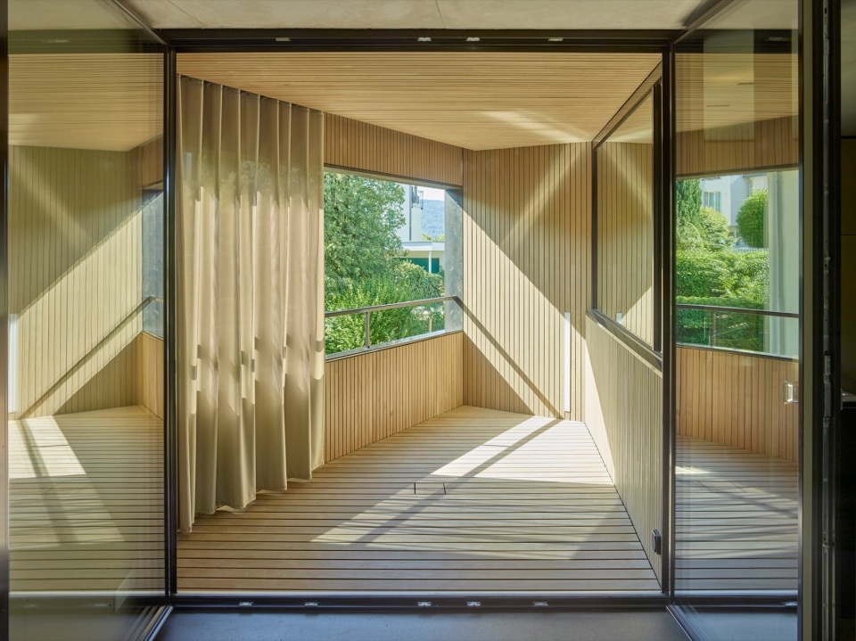 Apartment Building L329 in Zurich Switzerland by Rossetti Wyss Architects