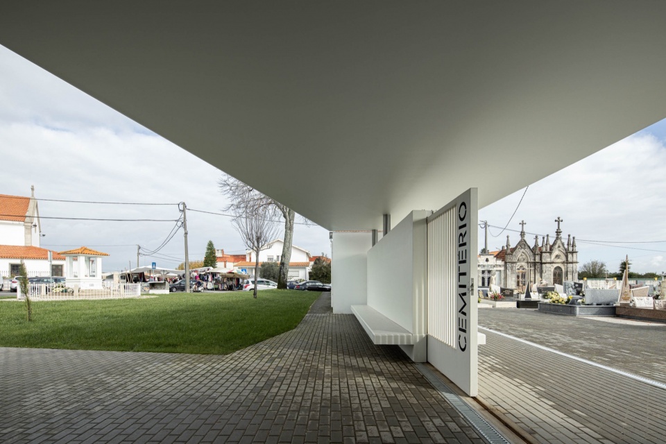 Casa Mortuaria de Oliveirinha Sónia Lopes da Cruz Arquitectura
