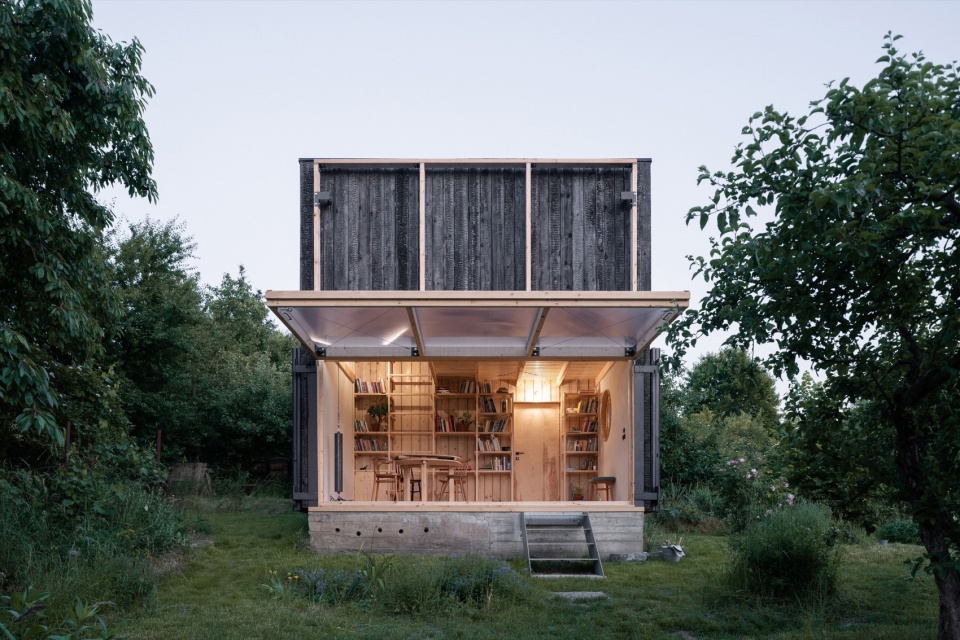 Garden Pavilion BYRO architekti