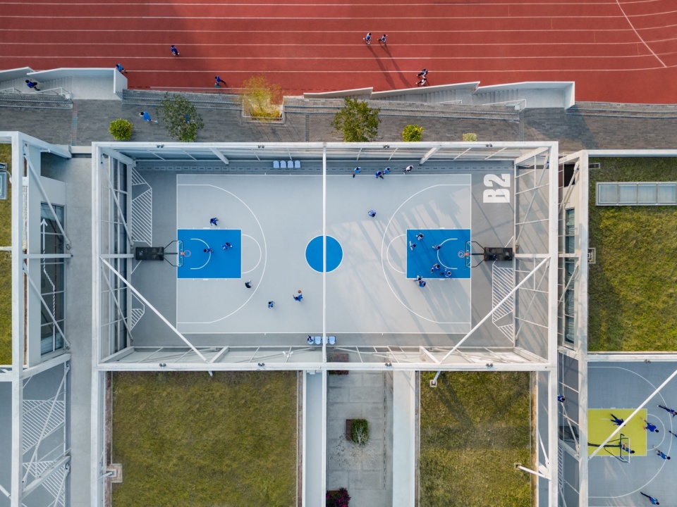 New Sports and Arts Centre of Hongling High School by O office Architects