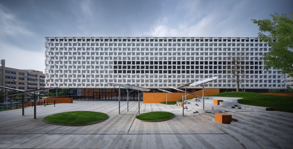 The Wuyi University Comprehensive Gymnasium China by SCAD