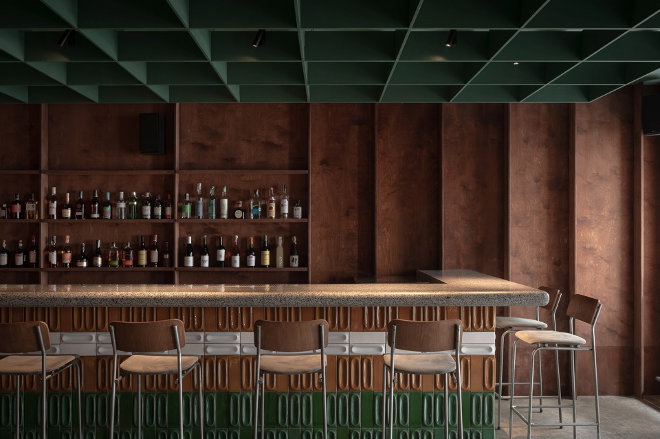 bursa bar by nastia mirzoyan