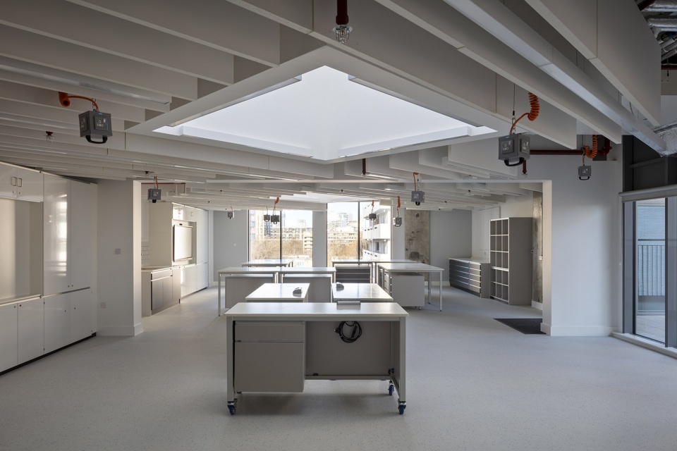 thames christian school battersea chapel by henley halebrown