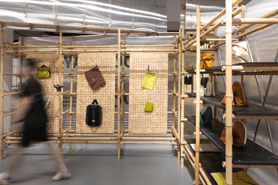 90 houhaihui pop up store by ruhaus studio