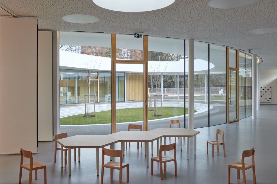 Kindergarten GALAXIE eR Varnsdorf by Studio RG architects studio