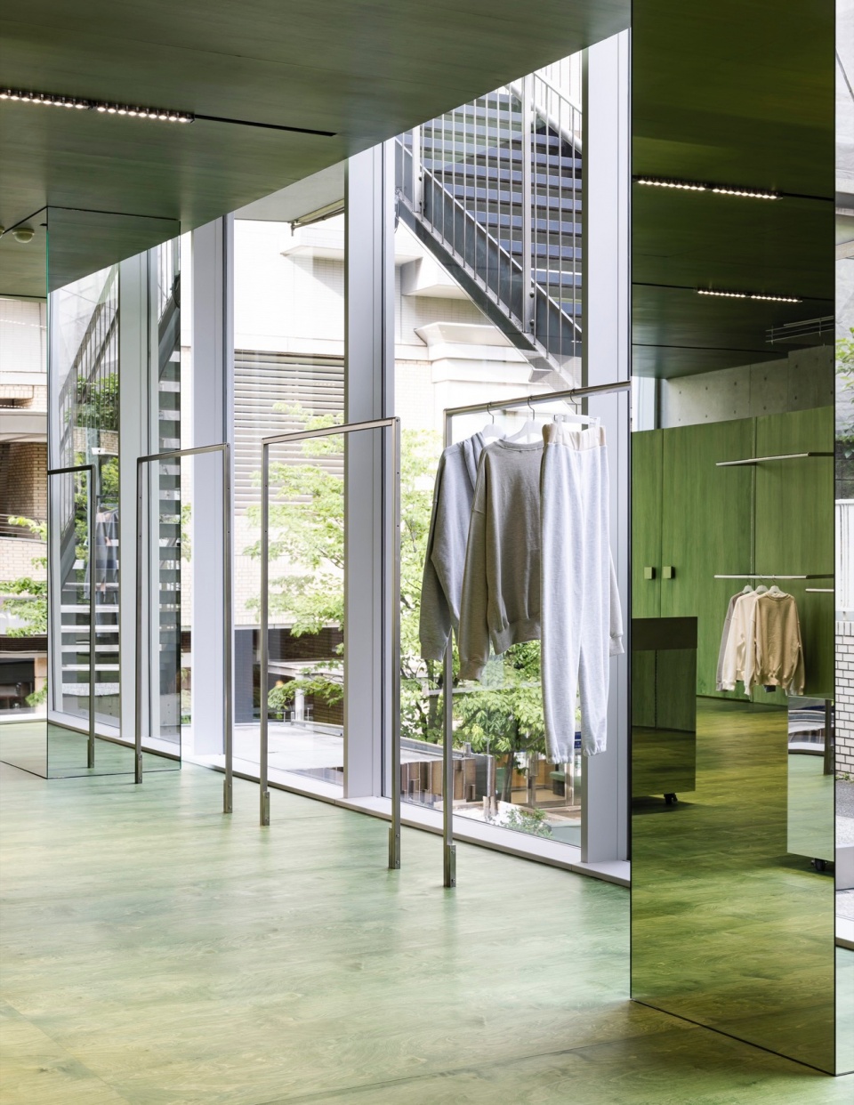 mardi mercredi daikanyama by creative studio unravel