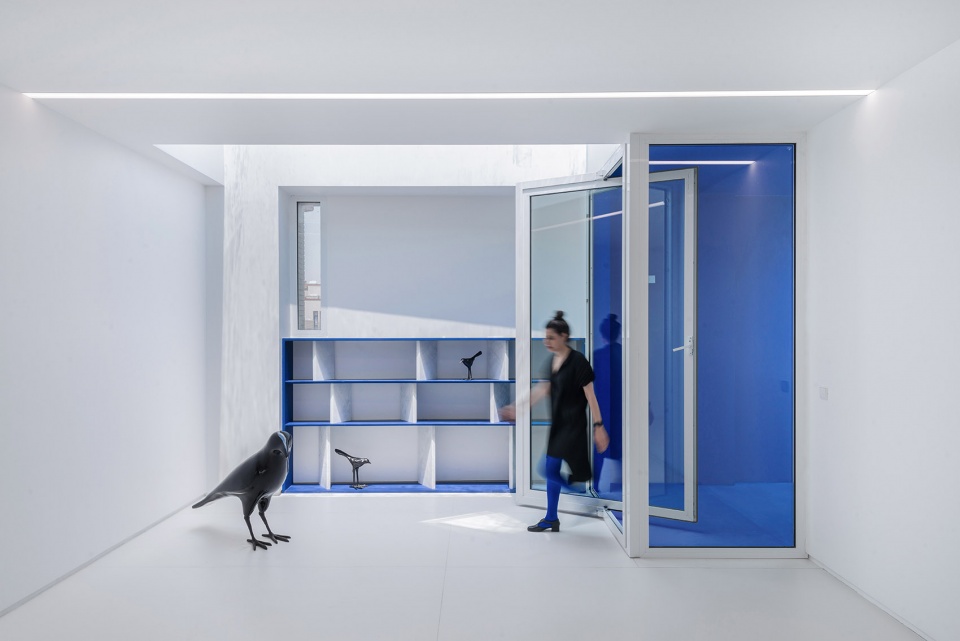 the paakat residence by rooydaad architects