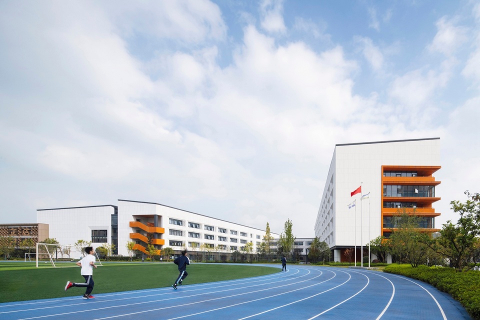 ©PerkinsWill ©ArchExist Chengdu Tianli School