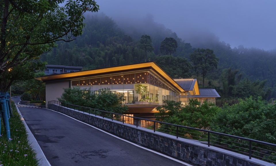 MingYueChuan Infully Yunsu Hot spring Hotel